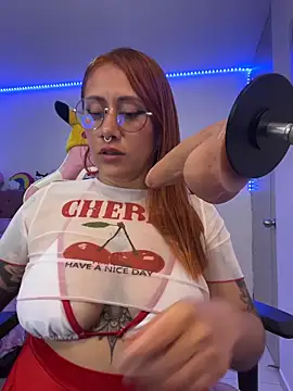 Živý XXX chat Luna_Paris_