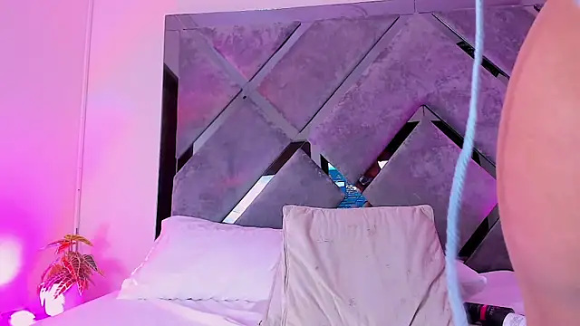 luciagray1 라이브 XXX 채팅