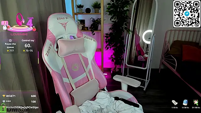 Aly_Alyc: απευθείας συνομιλία ΧΧΧ