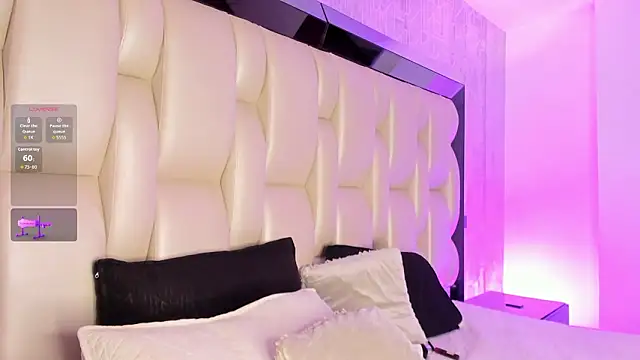 _CurlyGirl_'s Live XXX Chat