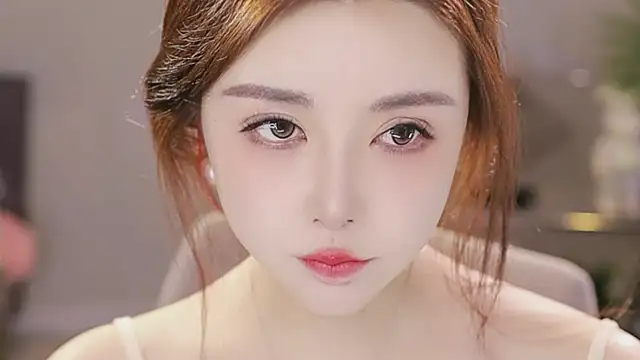 Qiaoqiao__: онлайн-секс-чат