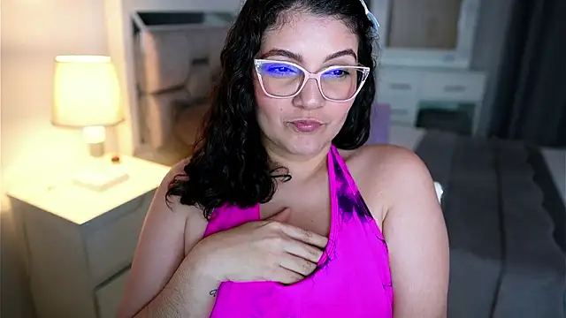 Camilaa_buenoのライブXXXチャット