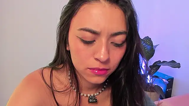 canelleGarces 라이브 XXX 채팅