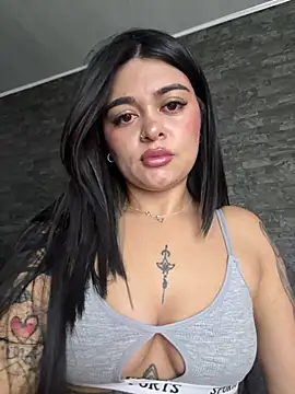 Saray_charmanteのライブXXXチャット