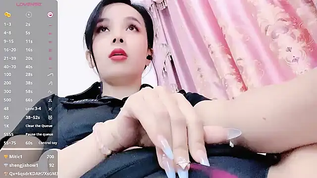 -Jenny-666-: απευθείας συνομιλία ΧΧΧ