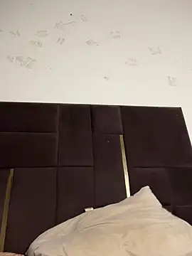 โชว์เว็บแคมของ DominantDesiree