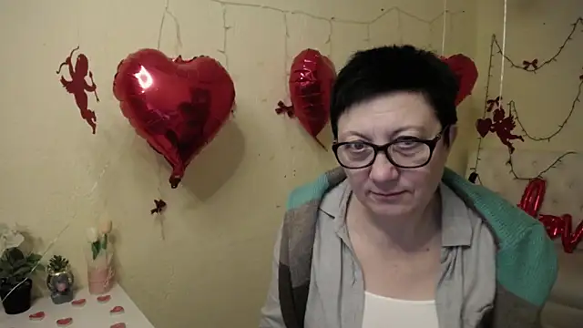 EmilyL0ve 라이브 XXX 채팅