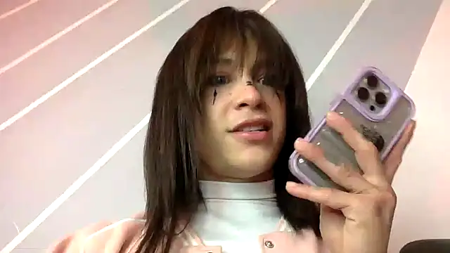 stormytt_ Show in webcam