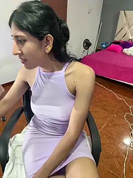 Chatroom XXX en direct de Violet_rousse7