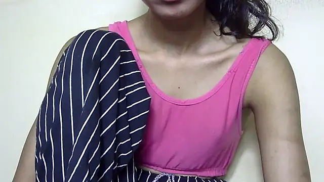 Chat XXX en directo de Anu_tiny