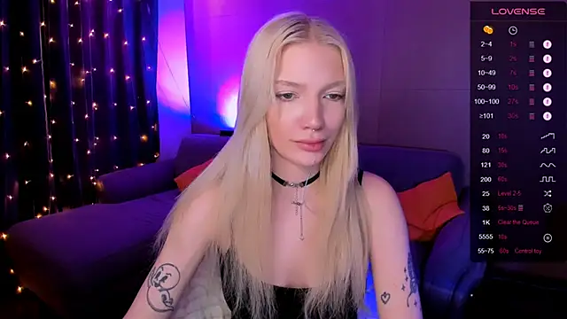 Chat XXX en directo de AnyaTaylor_