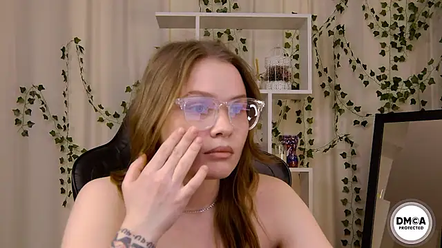 Chatroom XXX en direct de Kate_mermaid