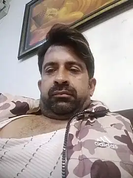 دردشة XxX_KING30 الجنسية المباشرة