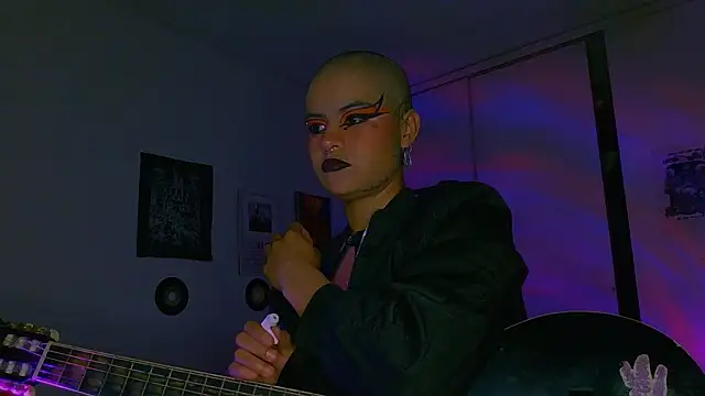 alex_one888 Live XXX Chat