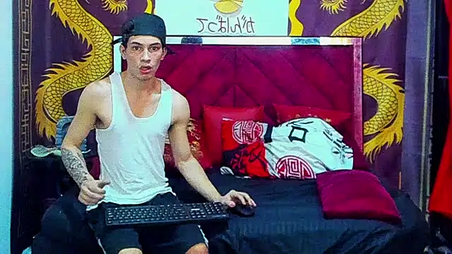 Pride_couple Adlı Modelin Web Kamerası Şovu