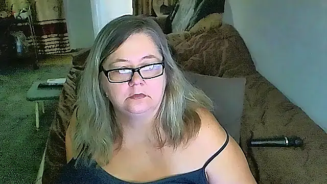 XXX chat uživo modela sex2