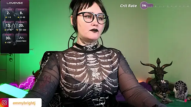 Emmybrightj_ – Naživo XXX chat