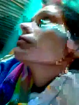 Pokazy przed kamerką – H_seema