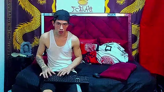 Pride_couple: απευθείας συνομιλία ΧΧΧ