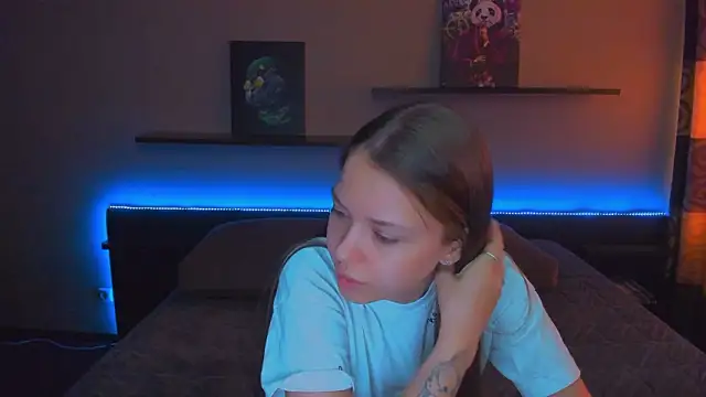 AlexaBarkley's Webcam Show