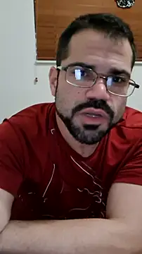 Chat XXX ao vivo de Zander823