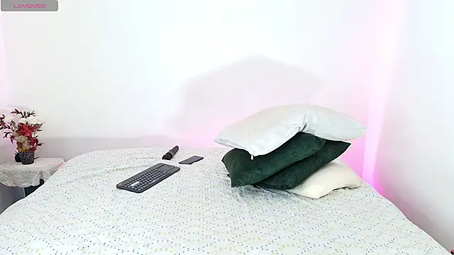 Chat +18 de kattyytaylor ao vivo