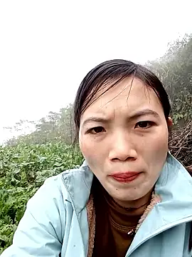 Chat XXX ao vivo de ngan-cute