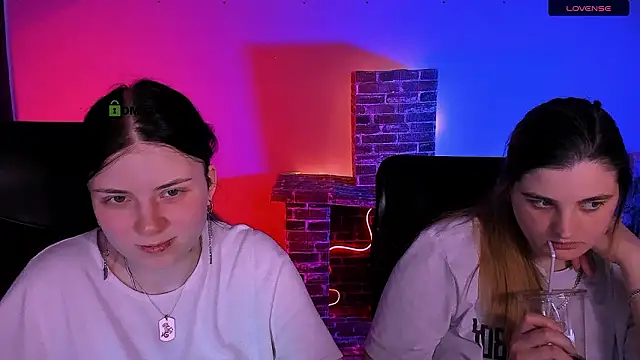 foxy_tease_ 即時 XXX 聊天