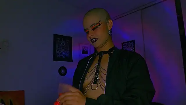 alex_one888 live XXX chat