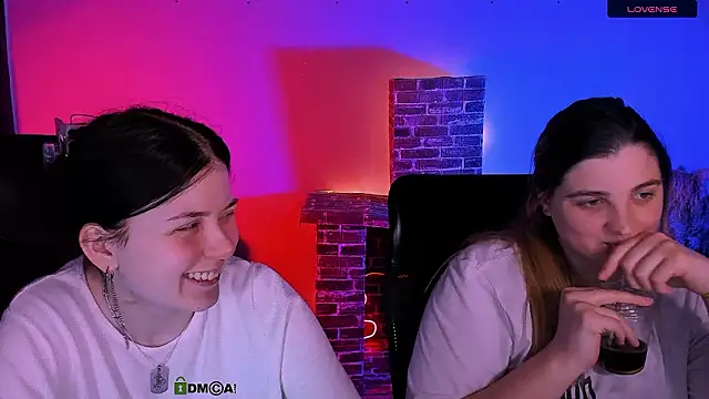 Онлайн чат XXX foxy_tease_