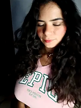 Chatroom XXX en direct de Simone_Miller