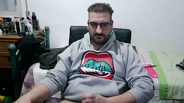 Italian_dark_desire Chat XXX live