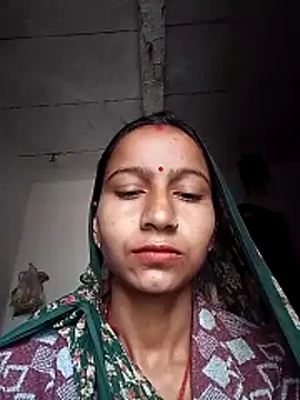 Pertunjukan Kamera Web Cut_rami6