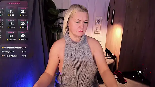 YolandaKiss Webcam-Show