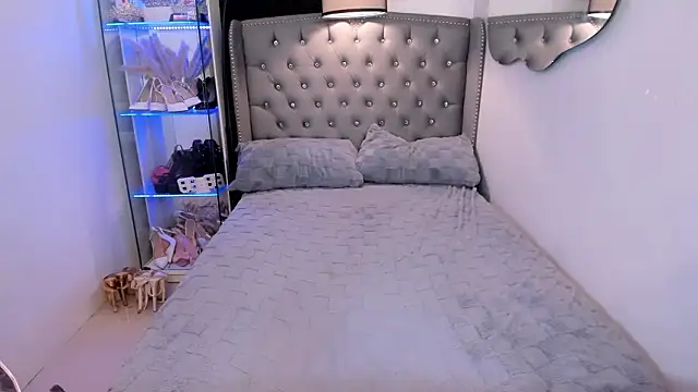 Lars_empress live XXX chat