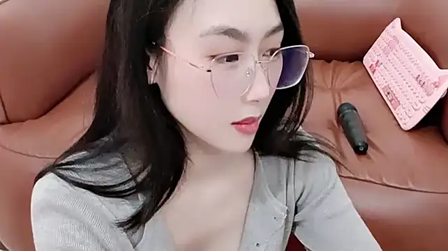 Chat +18 de Hoa_Rosy22 ao vivo