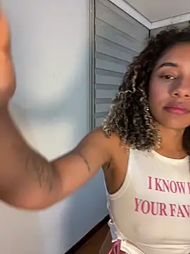 Chatroom XXX en direct de Belkaj