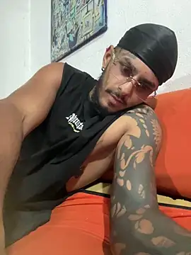 liyamjunior 在線直播表演