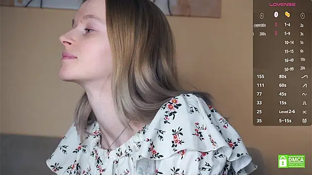 ToyaPletz live XXX chat