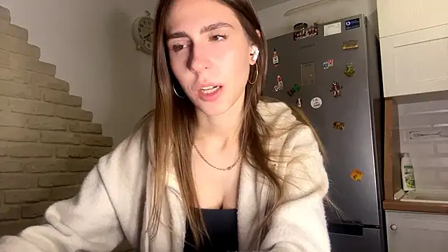 ElsieKuhlmann live XXX chat