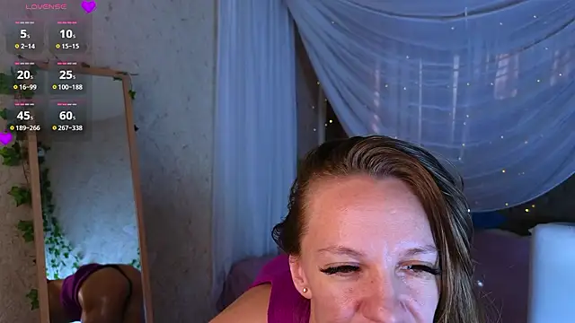 แชท XXX สดของ Jesica_mooon