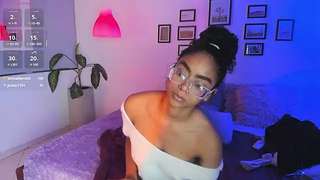 Živý XXX chat Alice_simmons