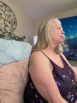 Kaitlyn_Winters 在線直播表演