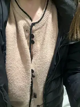 makomakos2 élő XXX-chatje