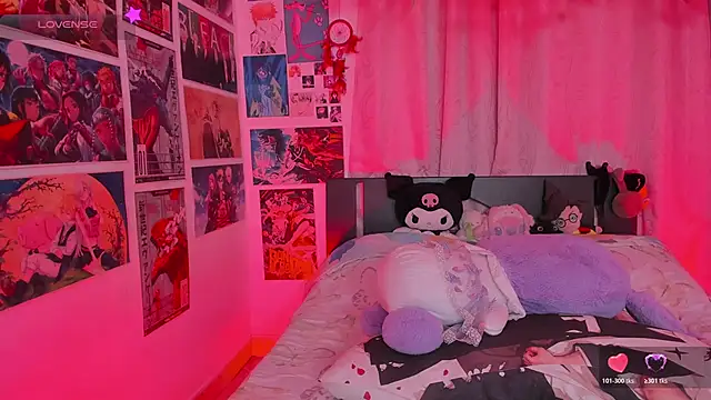 MissCurvyTop Live XXX-chat