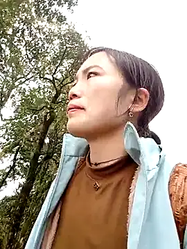 ngan-cute Live XXX-chat