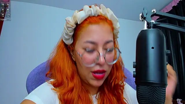 Živý XXX chat _Moon_Johnson