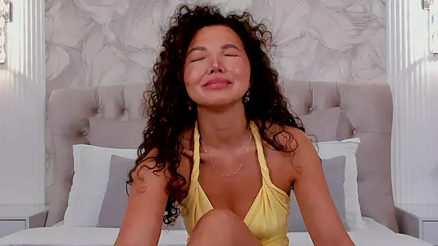 MargaretPeace Adlı Modelin Canlı XXX Sohbeti