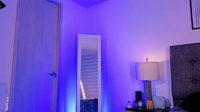 Czat XXX na żywo – mandi4pole_