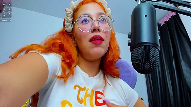 _Moon_Johnson's Live XXX Chat